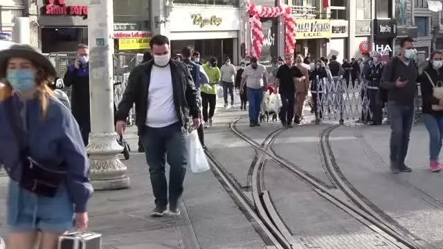 17 günlük 'Tam kapanma' başladı 17 günlük 'Tam kapanma' başladı