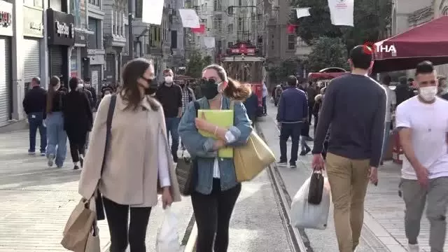 17 günlük 'Tam kapanma' başladı 17 günlük 'Tam kapanma' başladı