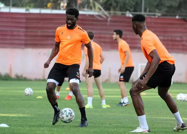 Adanaspor'da Bandırmaspor maçı hazırlıkları sürüyor Adanaspor'da Bandırmaspor maçı hazırlıkları sürüyor
