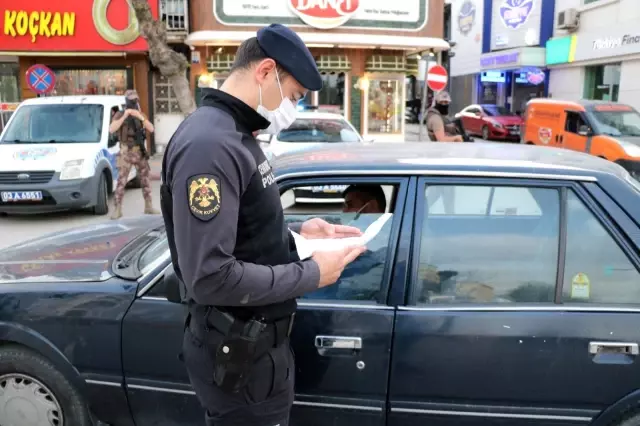 Afyonkarahisar'da 17 günlük 'tam kapanma' başladı Afyonkarahisar'da 17 günlük 'tam kapanma' başladı