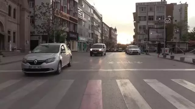 Türkiye'nin koronavirüsle mücadelesinde son 24 saatte yaşananlar Türkiye'nin koronavirüsle mücadelesinde son 24 saatte yaşananlar