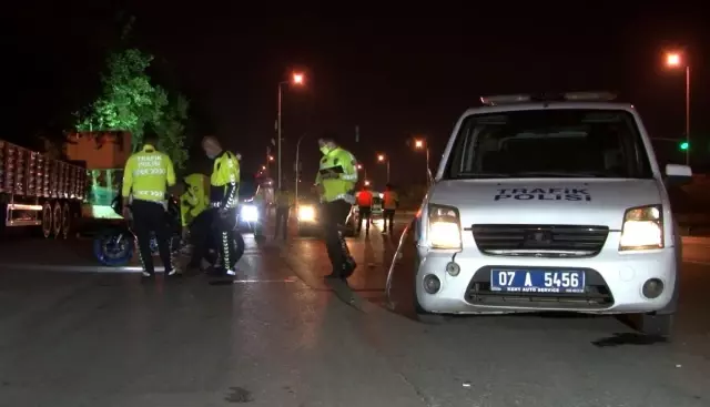 Son dakika haber... Antalya'da trafik polisleri kaza yapı: 1 polis yaralı Son dakika haber... Antalya'da trafik polisleri kaza yapı: 1 polis yaralı