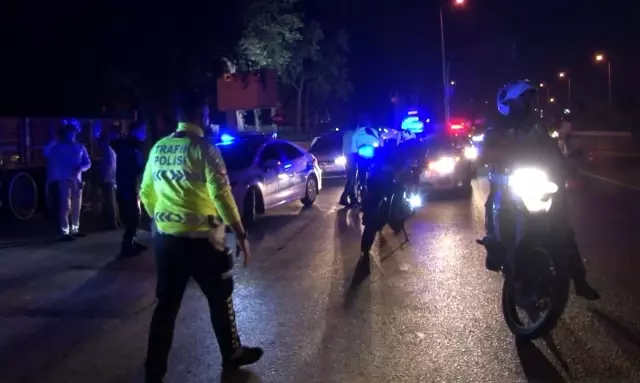 Son dakika haber... Antalya'da trafik polisleri kaza yapı: 1 polis yaralı Son dakika haber... Antalya'da trafik polisleri kaza yapı: 1 polis yaralı