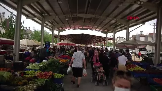 ANTALYA KISITLAMA ÖNCESİ PAZARLARDA YOĞUNLUK ANTALYA KISITLAMA ÖNCESİ PAZARLARDA YOĞUNLUK