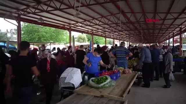 ANTALYA KISITLAMA ÖNCESİ PAZARLARDA YOĞUNLUK ANTALYA KISITLAMA ÖNCESİ PAZARLARDA YOĞUNLUK