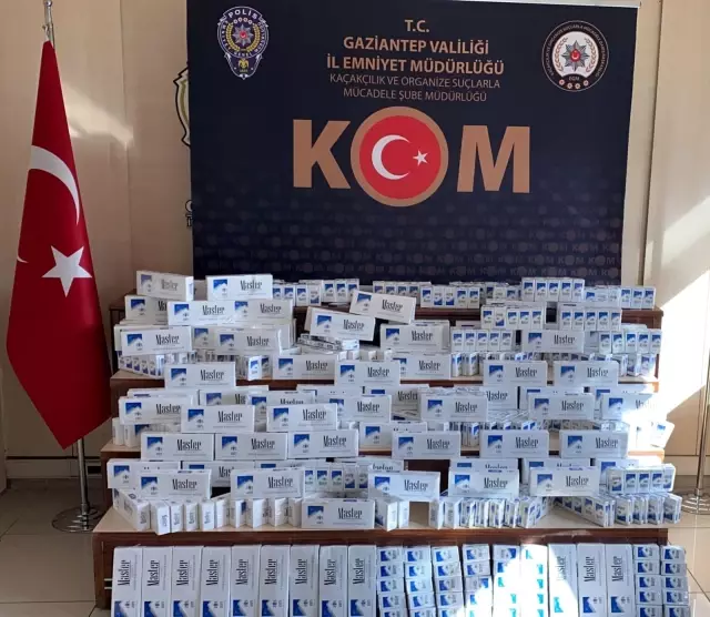 Araç farından bin 970 paket zulalanmış kaçak sigara ele geçirildi Araç farından bin 970 paket zulalanmış kaçak sigara ele geçirildi