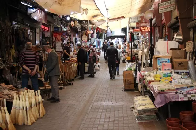 Aydın'da kısıtlama hareketliliği Aydın'da kısıtlama hareketliliği