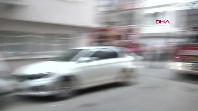 AYDIN OCAKTA UNUTULAN İFTAR YEMEĞİ MUTFAĞI KÜLE ÇEVİRDİ; 1 KİŞİ DUMANDAN ETKİLENDİ AYDIN OCAKTA UNUTULAN İFTAR YEMEĞİ MUTFAĞI KÜLE ÇEVİRDİ; 1 KİŞİ DUMANDAN ETKİLENDİ