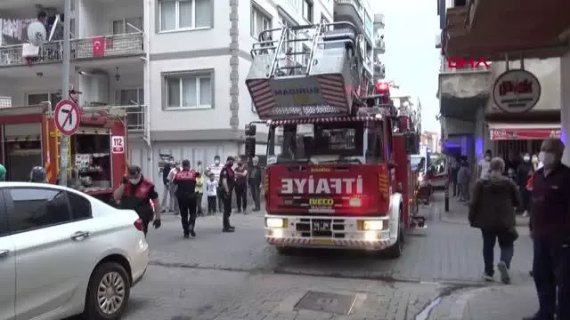 AYDIN OCAKTA UNUTULAN İFTAR YEMEĞİ MUTFAĞI KÜLE ÇEVİRDİ; 1 KİŞİ DUMANDAN ETKİLENDİ AYDIN OCAKTA UNUTULAN İFTAR YEMEĞİ MUTFAĞI KÜLE ÇEVİRDİ; 1 KİŞİ DUMANDAN ETKİLENDİ