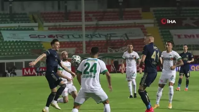 Aytemiz Alanyaspor - Fenerbahçe maçından kareler -2- Aytemiz Alanyaspor - Fenerbahçe maçından kareler -2-