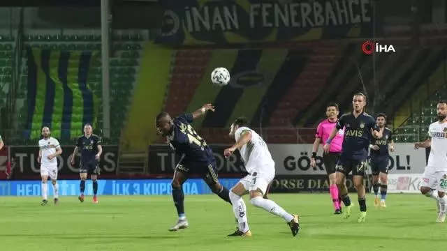 Aytemiz Alanyaspor - Fenerbahçe maçından kareler -2- Aytemiz Alanyaspor - Fenerbahçe maçından kareler -2-