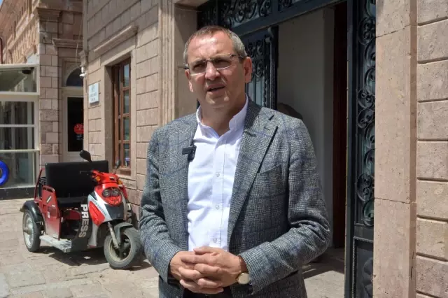 Ayvalık 'Tam Kapanma' öncesinde doldu taştı Ayvalık 'Tam Kapanma' öncesinde doldu taştı