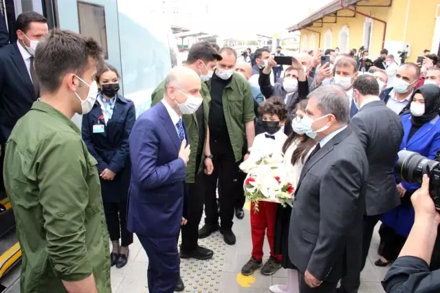 Bakan Karaismailoğlu, Konya-Karaman YHT Hattının test sürüşüne katıldı Bakan Karaismailoğlu, Konya-Karaman YHT Hattının test sürüşüne katıldı