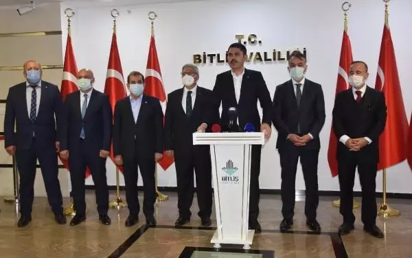 Son dakika! Bakan Kurum, kent merkezinde incelemelerde bulunarak esnaflarla sohbet etti Son dakika! Bakan Kurum, kent merkezinde incelemelerde bulunarak esnaflarla sohbet etti
