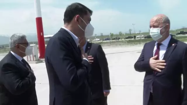 Son dakika! Bakan Kurum, kent merkezinde incelemelerde bulunarak esnaflarla sohbet etti Son dakika! Bakan Kurum, kent merkezinde incelemelerde bulunarak esnaflarla sohbet etti