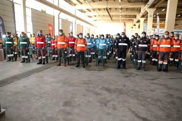 Başkan Çolakbayrakdar: 'Kocasinan Belediyesi işçi dostu belediyedir' Başkan Çolakbayrakdar: 'Kocasinan Belediyesi işçi dostu belediyedir'