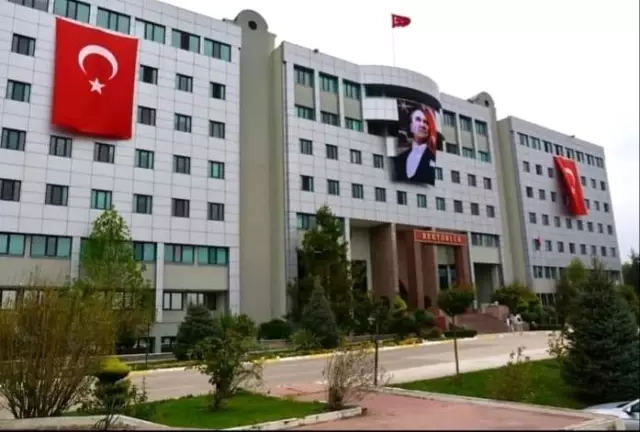 BAÜN Rektörü Prof. Dr. İlter Kuş: 'Sağlık alanındaki atılımımız devam edecek' BAÜN Rektörü Prof. Dr. İlter Kuş: 'Sağlık alanındaki atılımımız devam edecek'