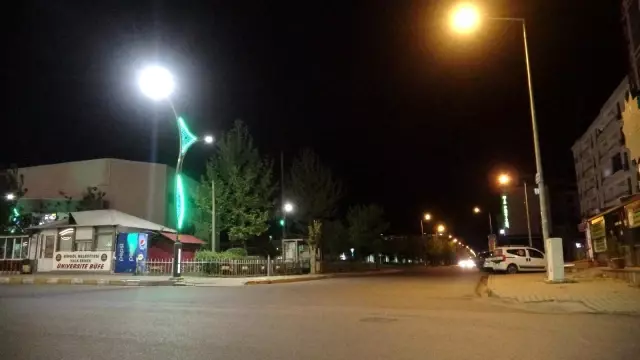 Bingöl 'Tam Kapanma' ile sessizliğe büründü Bingöl 'Tam Kapanma' ile sessizliğe büründü