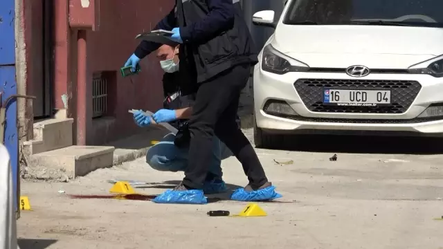 Bisiklet meselesi yüzünden kan aktı: 1 ölü, 1 ağır yaralı Bisiklet meselesi yüzünden kan aktı: 1 ölü, 1 ağır yaralı