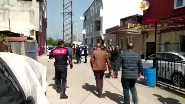 BİSİKLETİNE ÇARPTIĞI İÇİN HUSUMETLİ OLDUĞU KOMŞUSUNU VURUP İNTİHARA KALKIŞTI BİSİKLETİNE ÇARPTIĞI İÇİN HUSUMETLİ OLDUĞU KOMŞUSUNU VURUP İNTİHARA KALKIŞTI