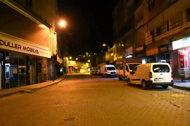 Bitlis'te 17 günlük sokağa çıkma yasağı başladı Bitlis'te 17 günlük sokağa çıkma yasağı başladı