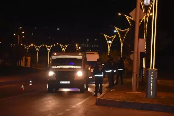 BİTLİS'TE SOKAKLAR BOŞ KALDI BİTLİS'TE SOKAKLAR BOŞ KALDI