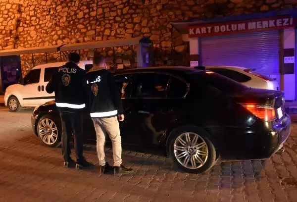 BİTLİS'TE SOKAKLAR BOŞ KALDI BİTLİS'TE SOKAKLAR BOŞ KALDI