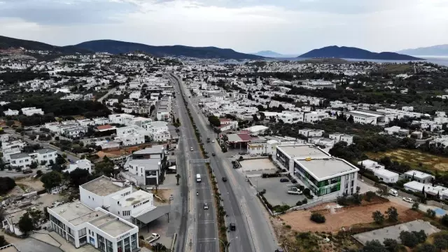 Bodrum bir anda sessizliğe büründü, 3 günlük yoğunluk 15 dakikada bitti Bodrum bir anda sessizliğe büründü, 3 günlük yoğunluk 15 dakikada bitti