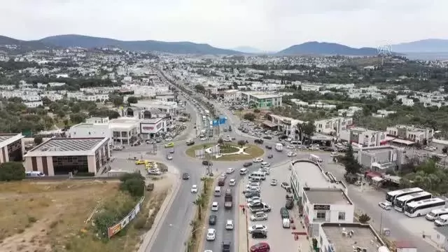 'Tam kapanma' öncesi hareketlilik yaşandı 'Tam kapanma' öncesi hareketlilik yaşandı