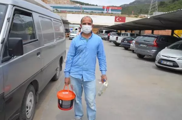 Bodrum'da 'tam kapanma' öncesi yoğunluk; yapı marketlere akın ettiler Bodrum'da 'tam kapanma' öncesi yoğunluk; yapı marketlere akın ettiler