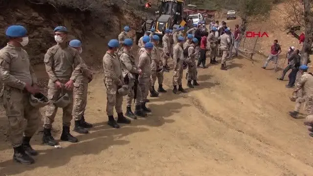 'BORALAR' DA KAYIP SÜLEYMAN'I ARIYOR 'BORALAR' DA KAYIP SÜLEYMAN'I ARIYOR