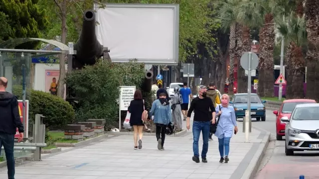 Çanakkale'de 17 günlük 'tam kapanma' başladı Çanakkale'de 17 günlük 'tam kapanma' başladı