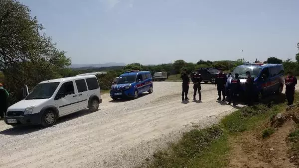 ÇANAKKALE'DE KAYBOLAN ENGELLİ KADINI ARAMA ÇALIŞMALARI SÜRÜYOR ÇANAKKALE'DE KAYBOLAN ENGELLİ KADINI ARAMA ÇALIŞMALARI SÜRÜYOR