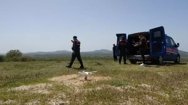 ÇANAKKALE'DE KAYBOLAN ENGELLİ KADINI ARAMA ÇALIŞMALARI SÜRÜYOR ÇANAKKALE'DE KAYBOLAN ENGELLİ KADINI ARAMA ÇALIŞMALARI SÜRÜYOR