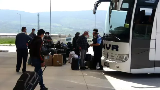 Çanakkale'de 'tam kapanma' öncesi korkutan yoğunluk yaşanmadı Çanakkale'de 'tam kapanma' öncesi korkutan yoğunluk yaşanmadı