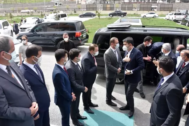 Son dakika! Bakan Kurum, kent merkezinde incelemelerde bulunarak esnaflarla sohbet etti Son dakika! Bakan Kurum, kent merkezinde incelemelerde bulunarak esnaflarla sohbet etti