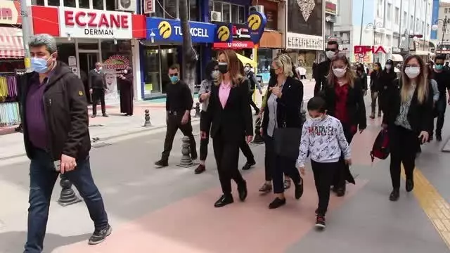 CHP'Lİ NAZLIAKA 319 KADININ HAYATINA DOKUNDUK CHP'Lİ NAZLIAKA 319 KADININ HAYATINA DOKUNDUK
