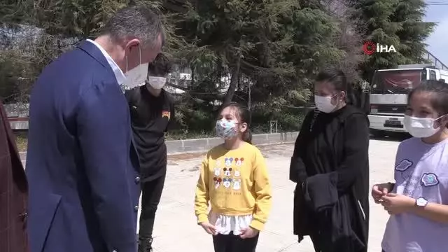 Çocukların uçma hayalini başkan gerçekleştirdi Çocukların uçma hayalini başkan gerçekleştirdi
