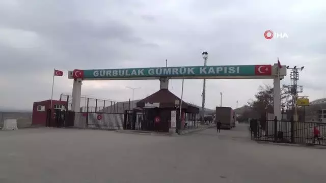 Cumhurbaşkanı Erdoğan talimat verdi...Türkiye-İran arasındaki sınır kapıları 17 Mayıs'tan sonra açılıyor Cumhurbaşkanı Erdoğan talimat verdi...Türkiye-İran arasındaki sınır kapıları 17 Mayıs'tan sonra açılıyor