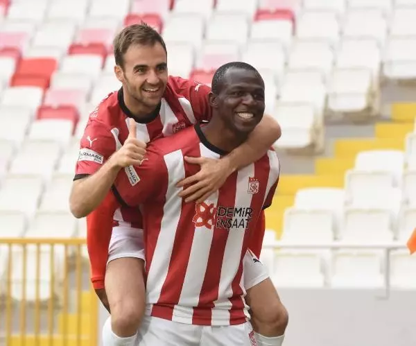 Demir Grup Sivasspor - Helenex Yeni Malatyaspor: 1-0 Demir Grup Sivasspor - Helenex Yeni Malatyaspor: 1-0