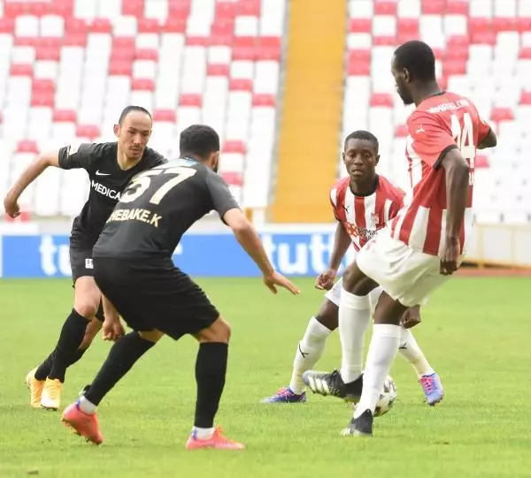 Demir Grup Sivasspor - Helenex Yeni Malatyaspor: 1-0 Demir Grup Sivasspor - Helenex Yeni Malatyaspor: 1-0