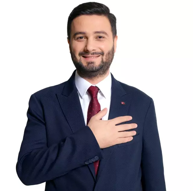 'En Başarılı Belediye Başkanı' Mevlüt Öztekin 'En Başarılı Belediye Başkanı' Mevlüt Öztekin