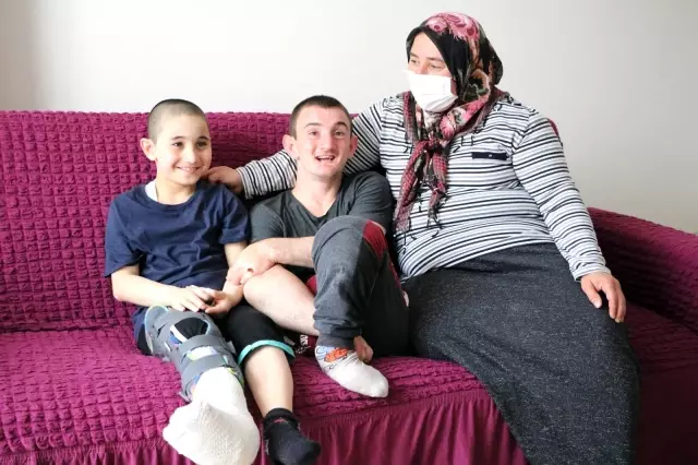 En büyük hayaline kavuştu, artık onların da asansörlü bir evi var En büyük hayaline kavuştu, artık onların da asansörlü bir evi var