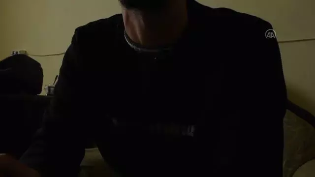 Esed rejiminin kontrolündeki bölgelerde halk ekonomik kriz ve zorunlu askerlik nedeniyle muhaliflere sığınıyor (2) Esed rejiminin kontrolündeki bölgelerde halk ekonomik kriz ve zorunlu askerlik nedeniyle muhaliflere sığınıyor (2)
