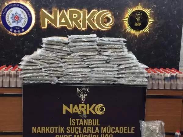 ESENYURT VE ARNAVUTKÖY'DE 109 KİLO UYUŞTURUCU ELE GEÇİRİLDİ ESENYURT VE ARNAVUTKÖY'DE 109 KİLO UYUŞTURUCU ELE GEÇİRİLDİ