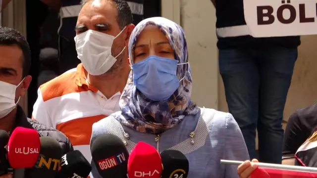 Evlat nöbetindeki aileler: 'Her gün yeni bir fidan kazanıyoruz' Evlat nöbetindeki aileler: 'Her gün yeni bir fidan kazanıyoruz'