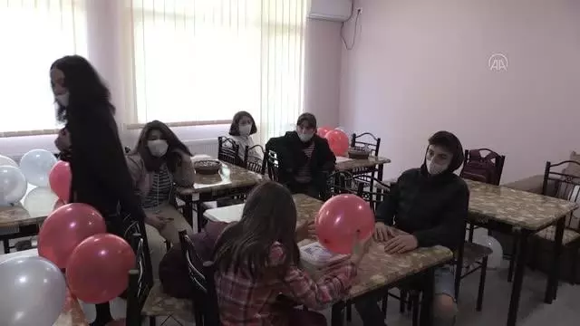 Son dakika haberleri! Gürcistan'da TİKA'nın desteğiyle çocuk destek merkezi açıldı Son dakika haberleri! Gürcistan'da TİKA'nın desteğiyle çocuk destek merkezi açıldı
