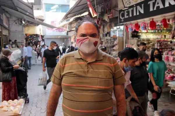 HATAY'DA KISITLAMA ÖNCESİ YOĞUNLUK, TARİHİ UZUN ÇARŞI DOLUP TAŞTI HATAY'DA KISITLAMA ÖNCESİ YOĞUNLUK, TARİHİ UZUN ÇARŞI DOLUP TAŞTI