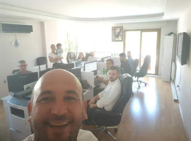 Hesapları 1 ay önce bloke ettiği ortaya çıkan Vebitcoin'in patronu, mağduru kapı aralığından tehdit etmiş Hesapları 1 ay önce bloke ettiği ortaya çıkan Vebitcoin'in patronu, mağduru kapı aralığından tehdit etmiş