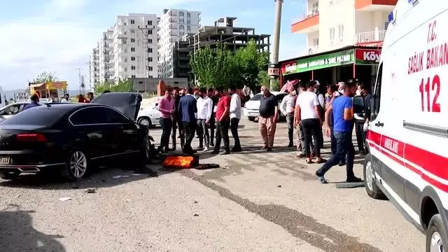 İki otomobilin çarpışması sonucu bir kişi yaralandı İki otomobilin çarpışması sonucu bir kişi yaralandı